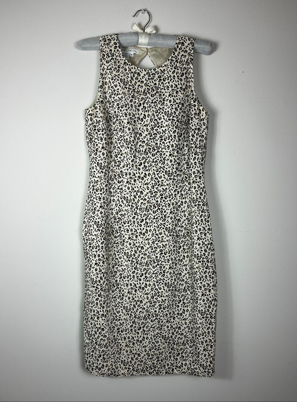 VTG Maggy London Sleeveless Leopard Dress 100% Silk Sheath Y2K 90s Mob Wife